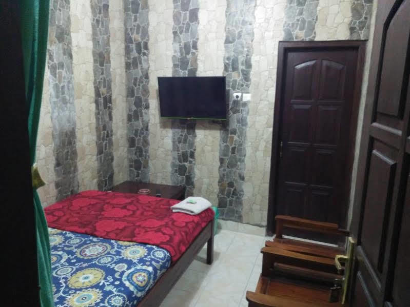 Bayu Murti Homestay Yogyakarta Esterno foto